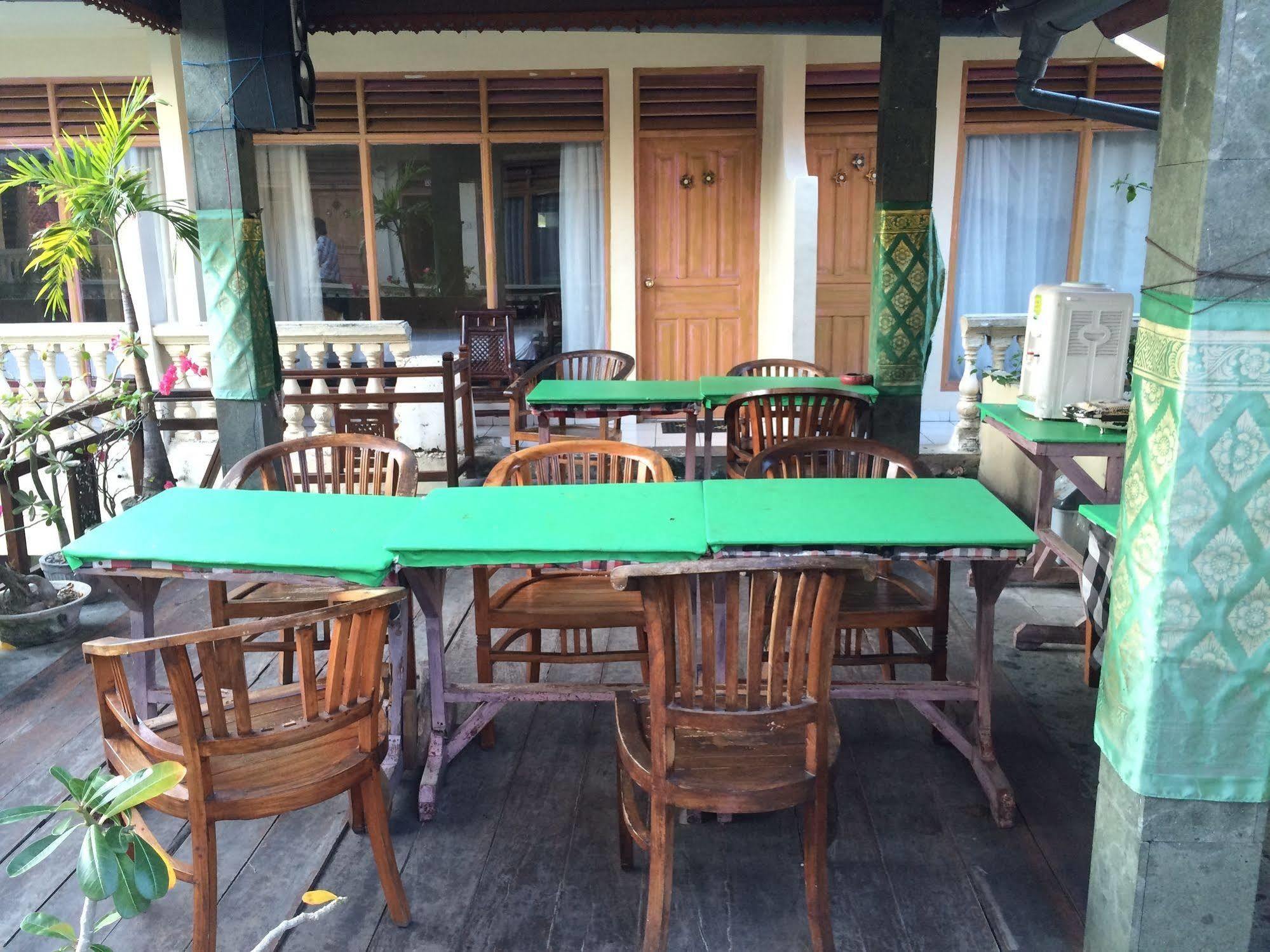 Rita Za Hotel กูตา ภายนอก รูปภาพ